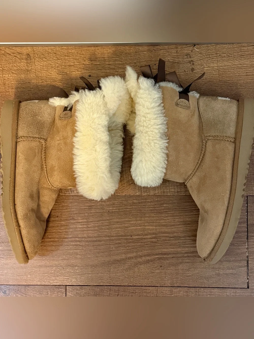 UGG Bailey Bow II Chestnut Boots Big Kids 5 Fits Women’s 6-6.5 1017394K